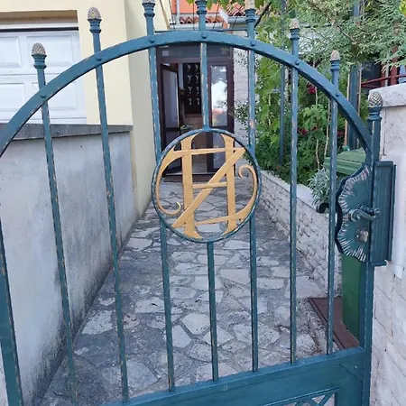 Summer Time Апартаменты *